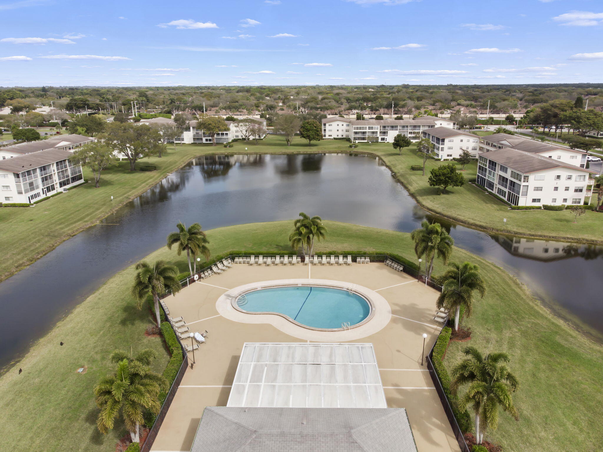 124 Preston F Boca Raton, FL 33434 - Photo 35 of 38 6-web-or-mls-DJI_0124