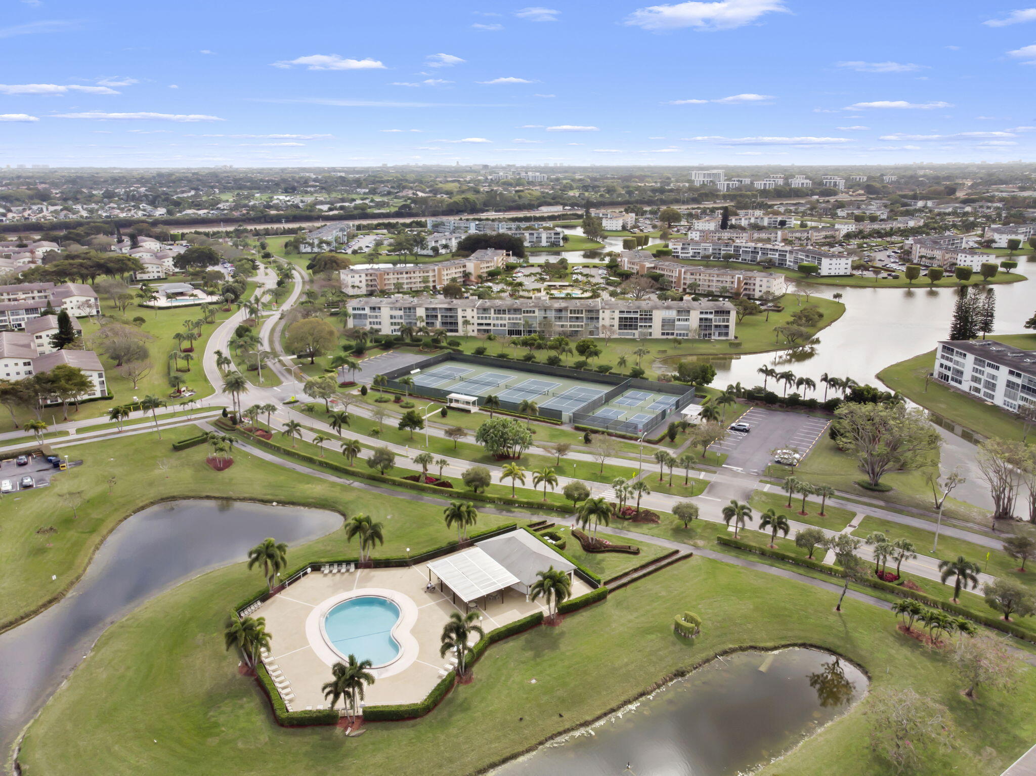 124 Preston F Boca Raton, FL 33434 - Photo 36 of 38 5-web-or-mls-DJI_0119