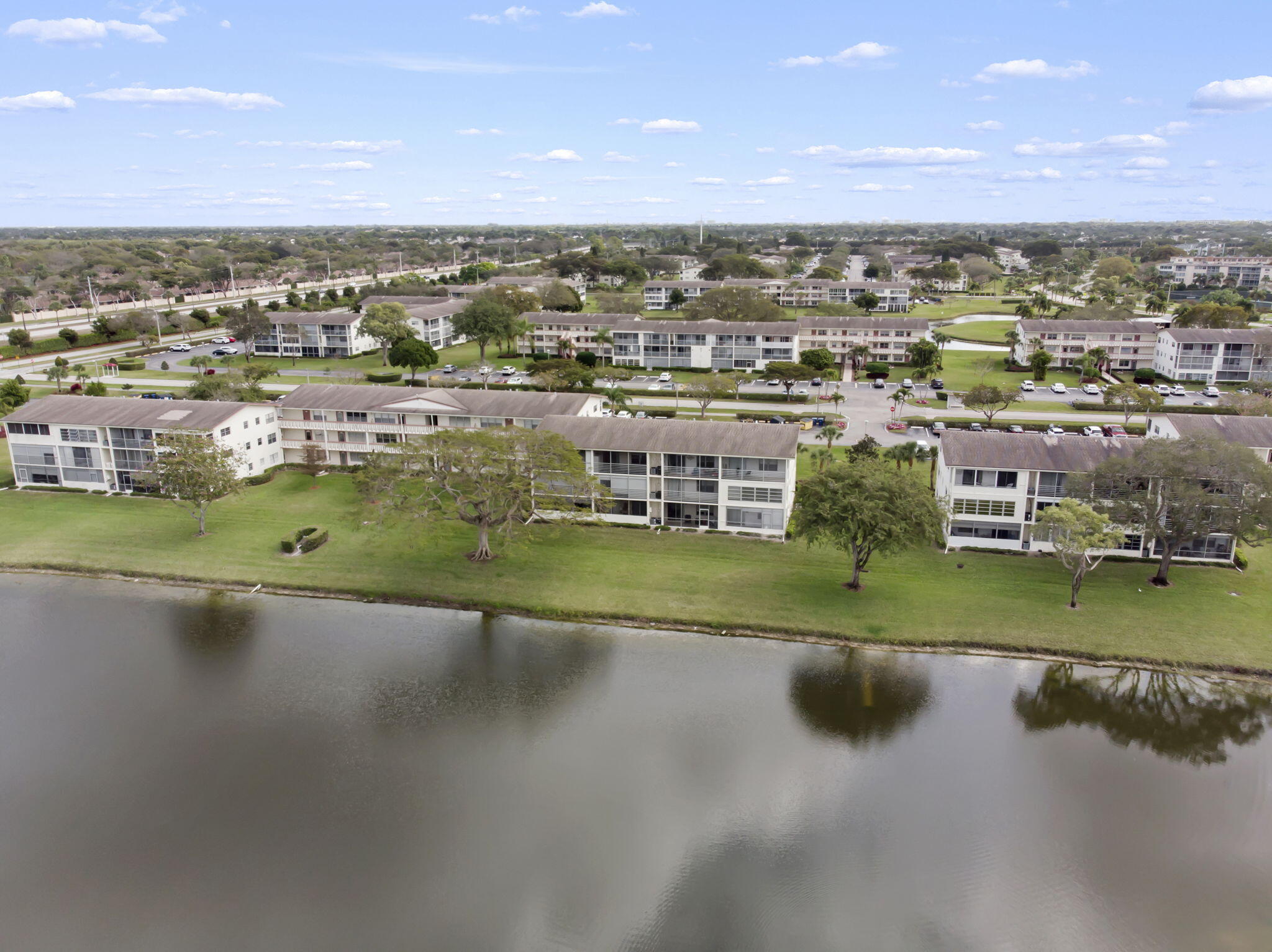 124 Preston F Boca Raton, FL 33434 - Photo 37 of 38 4-web-or-mls-DJI_0113