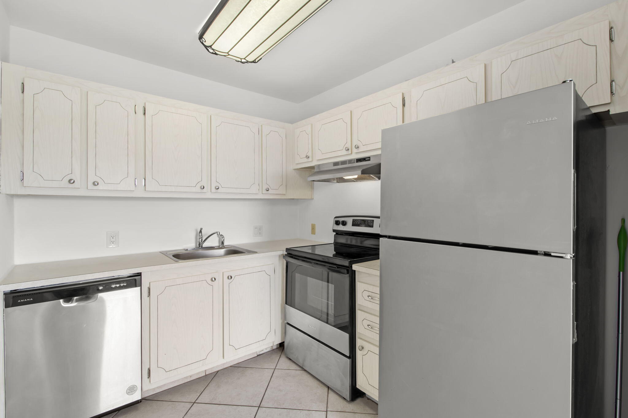 124 Preston F Boca Raton, FL 33434 - Photo 8 of 38 18-web-or-mls-IMG_5233