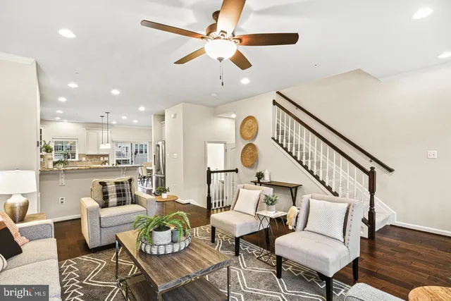 $3,100 | 1316 Hawthorn Drive, Hanover, MD 21076