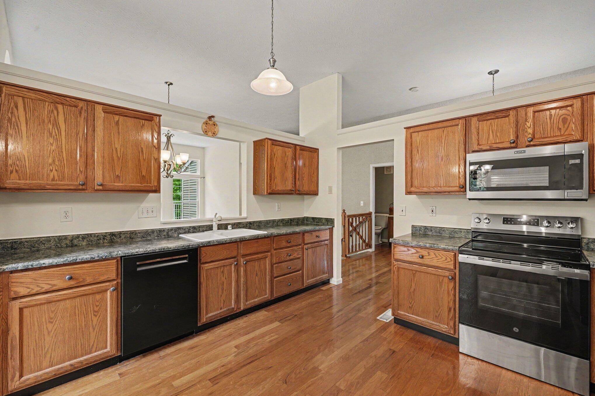7280 Ridge Edge Court, Unit A Florence, KY 41042 - Photo 13 of 45 012_file_9852