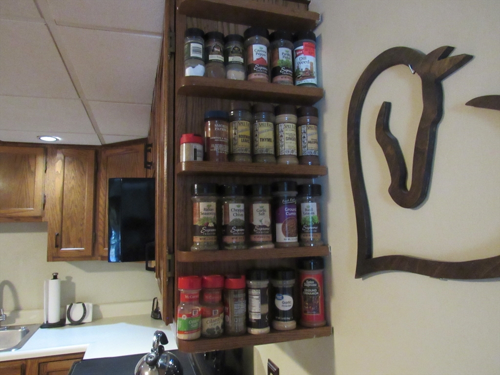 2 Shadowbrook Lane, Unit 50 Milford, MA 01757 - Photo 6 of 26