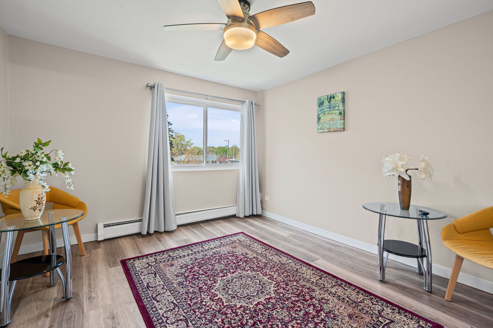 1205 East Hintz Road, Unit 209 Arlington Heights, IL 60004 - Photo 16 of 27 a view of an entryway with wooden floor