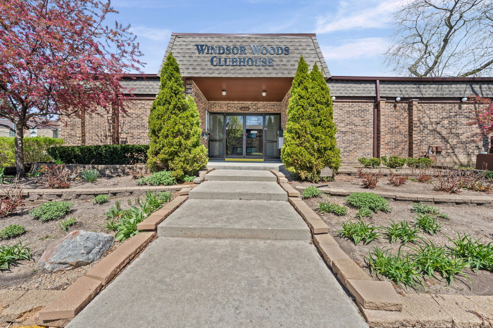 1205 East Hintz Road, Unit 209 Arlington Heights, IL 60004 - Photo 25 of 27