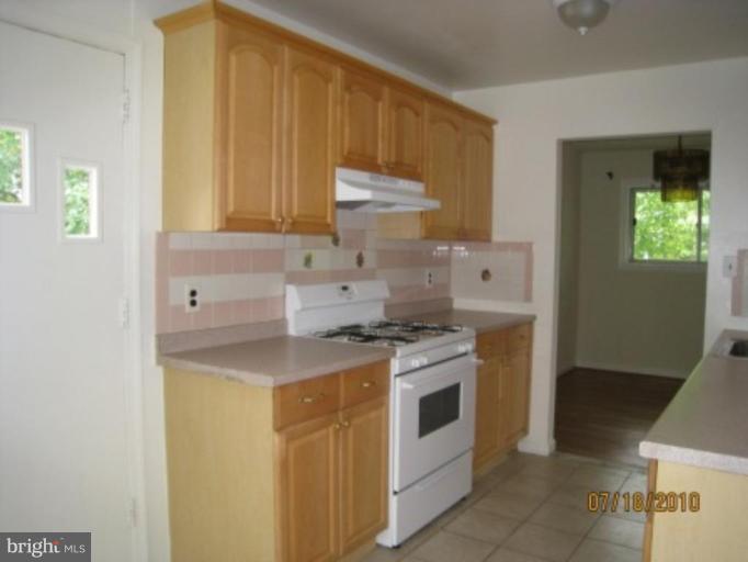 4321 Franconia Road Alexandria, VA 22310 - Photo 5 of 16 Kitchen #2