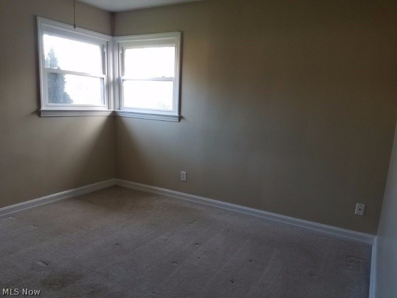 5656 Sheldon Road Lyndhurst, OH 44124 - Photo 13 of 28 Gallery Image 13