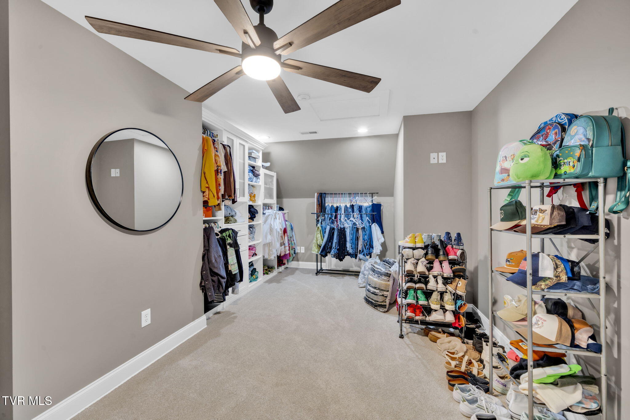 2338 Edinburgh Channel Road Kingsport, TN 37664 - Photo 62 of 87 64-web-or-mls-DSC05021