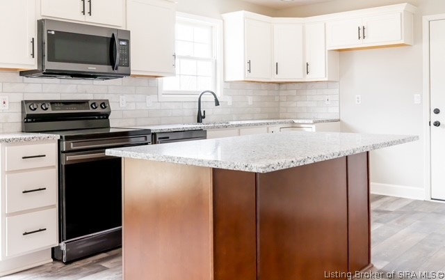 3902 Dethy Road Floyds Knobs, IN 47119 - Photo 13 of 48 Gallery Image 13