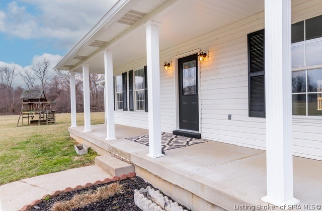 3902 Dethy Road Floyds Knobs, IN 47119 - Photo 4 of 48 Gallery Image 4