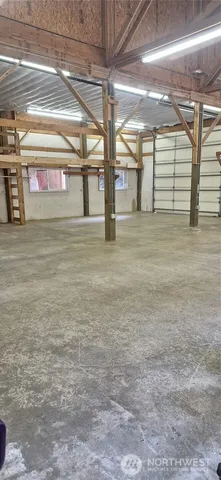 a view of a indoor garage