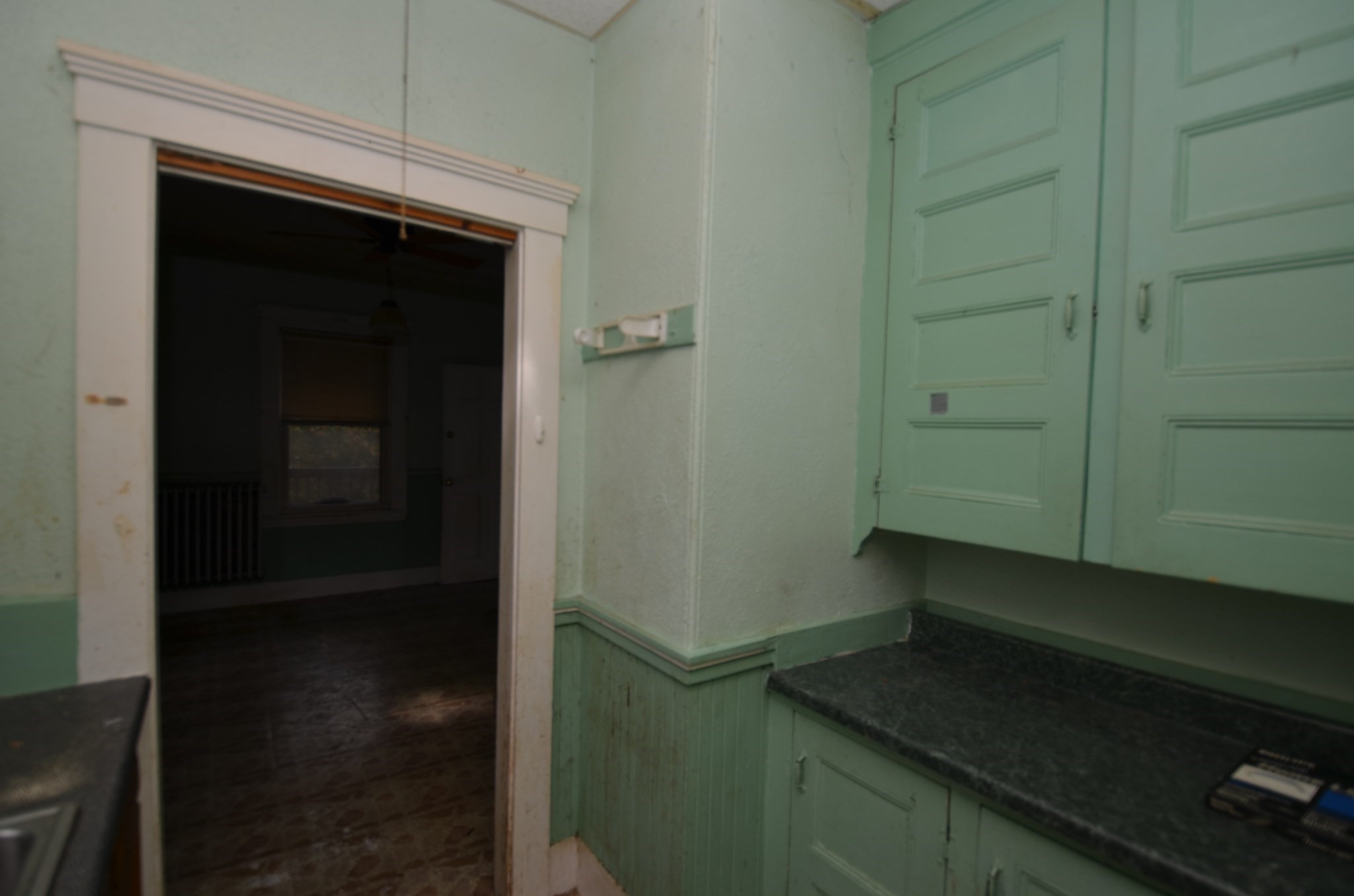 33 Parrott Street Lynn, MA 01902 - Photo 6 of 36 Gallery Image 6