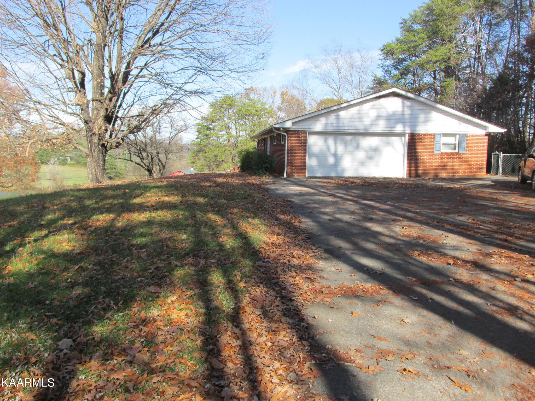 5502 Nine Mile Road Maryville, TN 37801 - Photo 11 of 13 Gallery Image 11