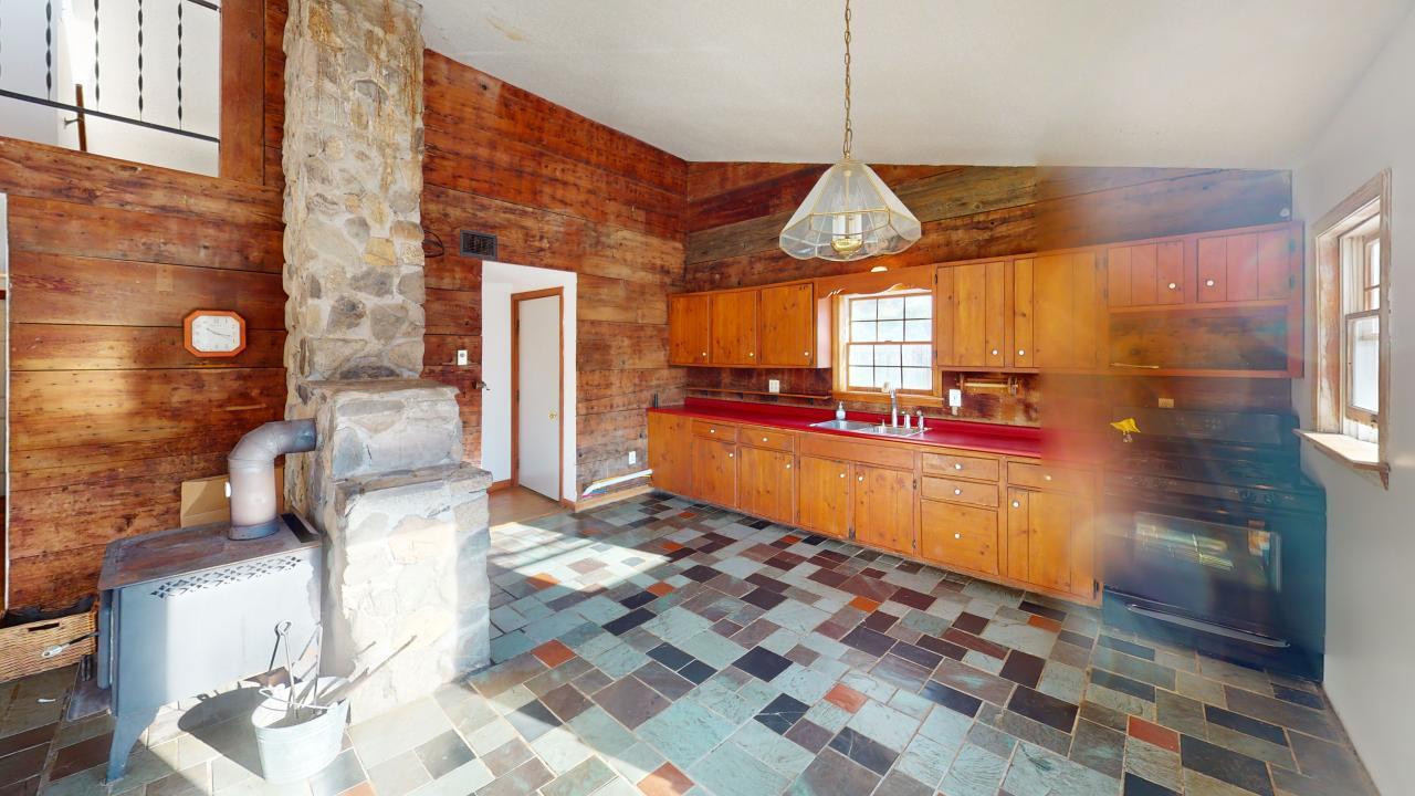 97 Madawaska Road Palmyra, ME 04965 - Photo 69 of 73 ZDUWQAXW3dj-Kitchen