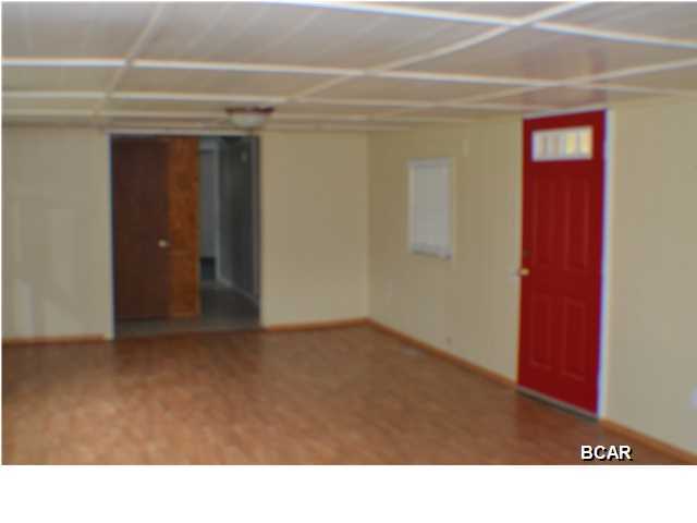 852 Hutchinson Road Chipley, FL 32428 - Photo 12 of 21 Gallery Image 12