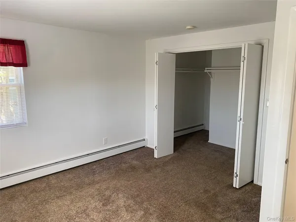$2,950 | 124 Chelsea Avenue, West Babylon, NY 11704