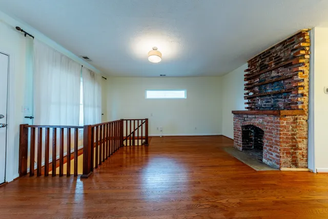 $2,650 | 605 South 11th Street, Nashville, TN 37206