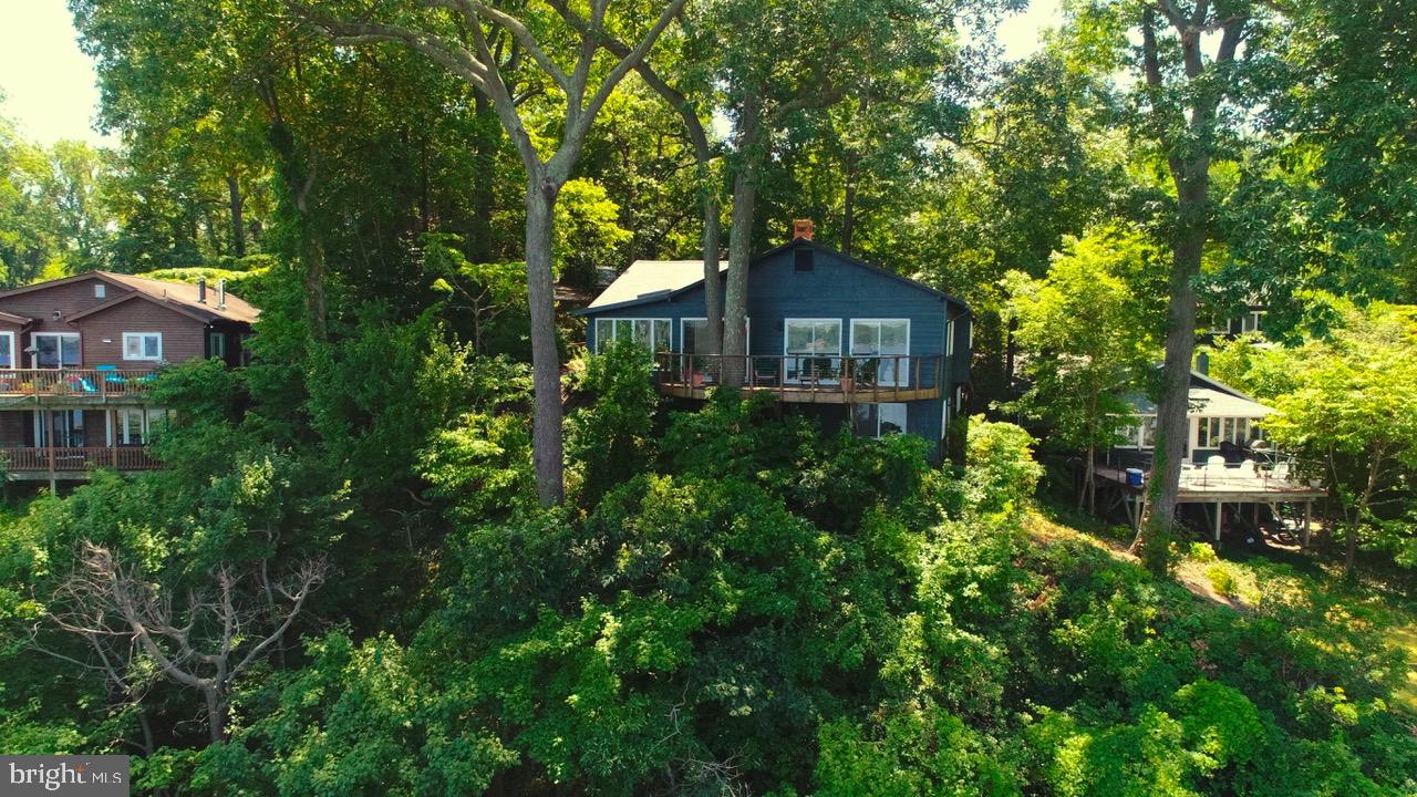 137 Friar Tuck Road Annapolis, MD 21405 - Photo 1 of 9 Exterior - Water View Side