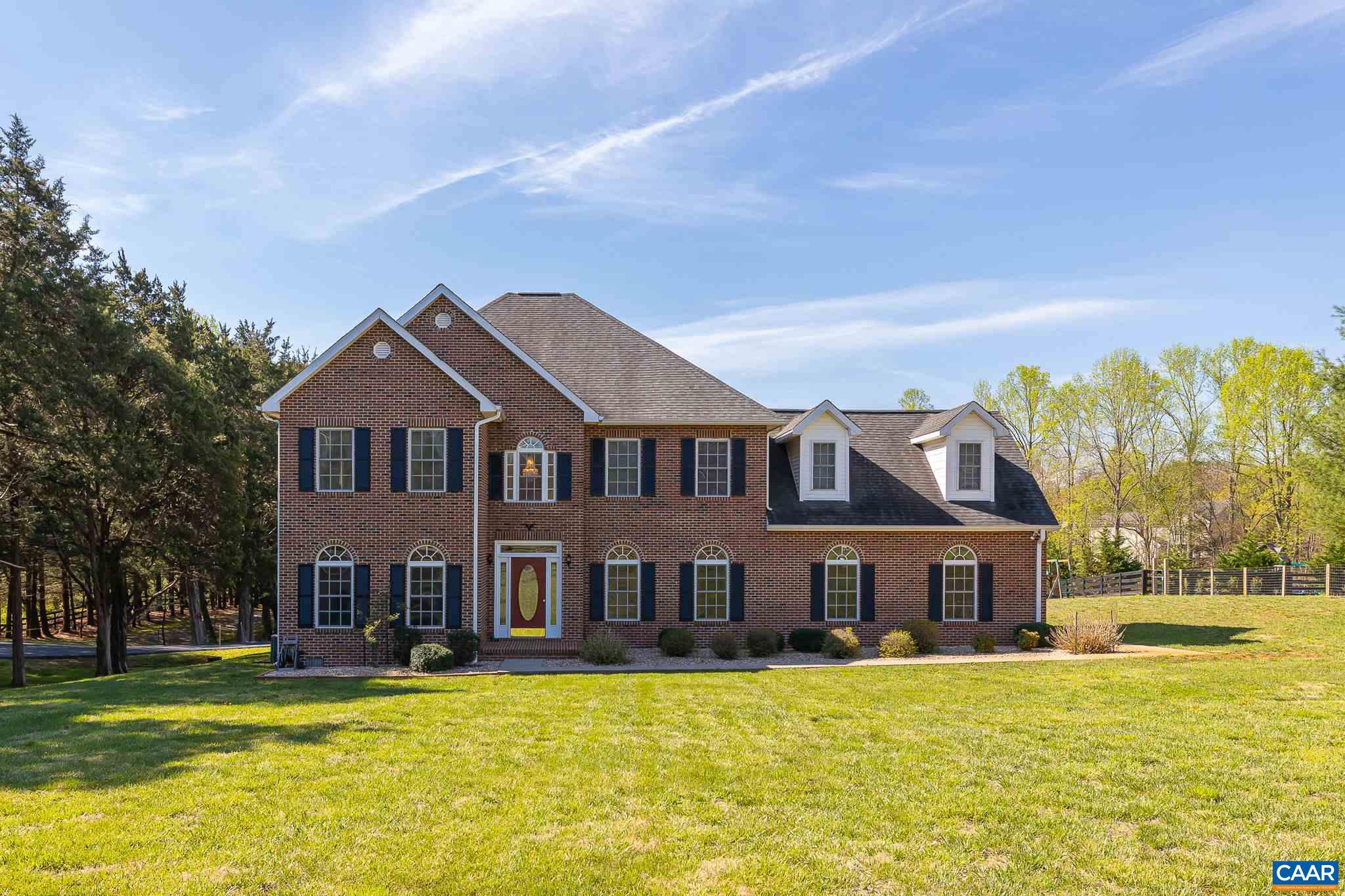 1812 Campbell Road Keswick, VA 22947 - Photo 3 of 35