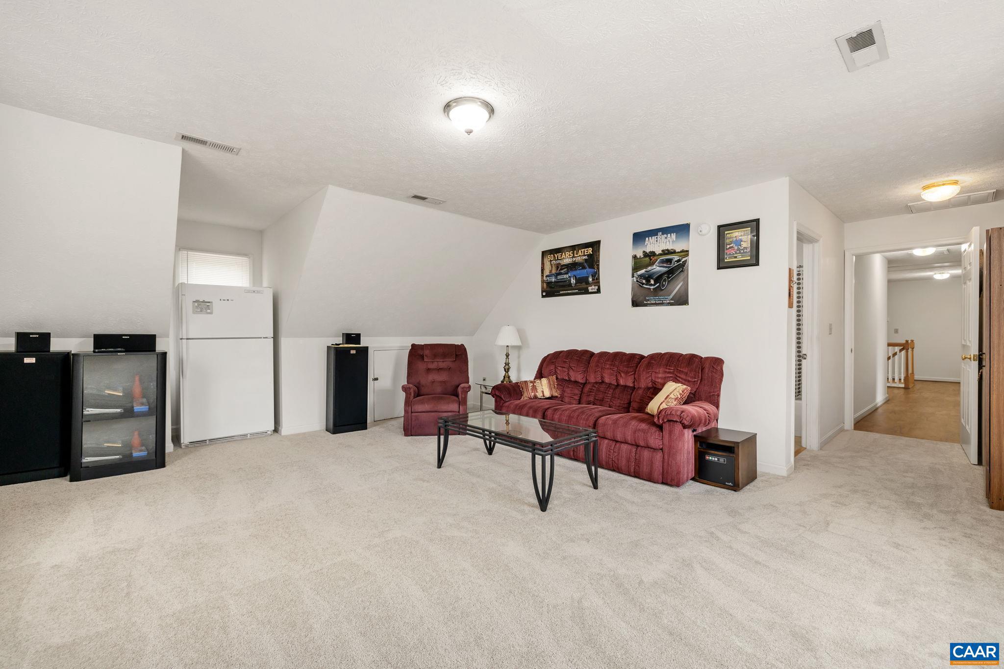 1812 Campbell Road Keswick, VA 22947 - Photo 32 of 35