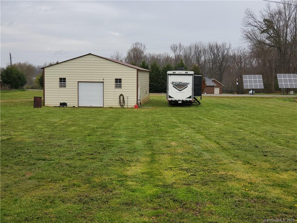 340 Weaver Road Salisbury, NC 28147 - Photo 4 of 23