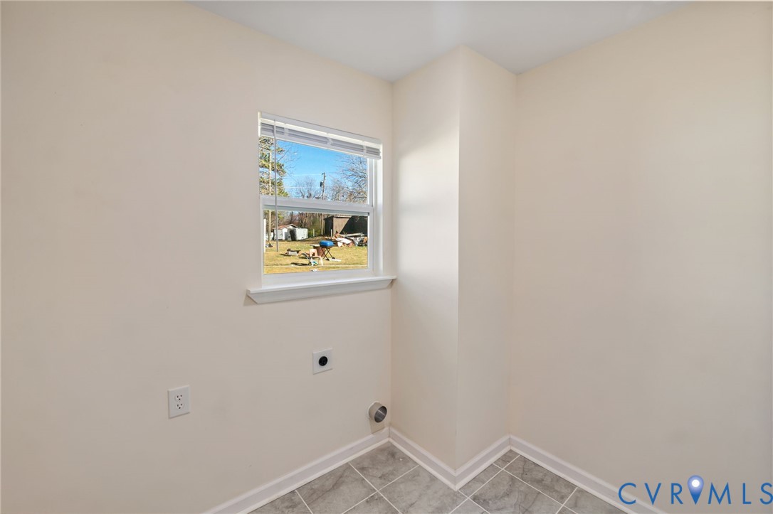 617 Court Street Victoria, VA 23974 - Photo 25 of 50