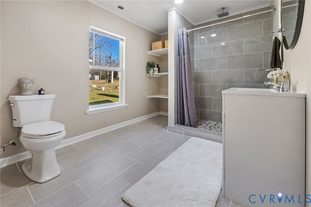 617 Court Street Victoria, VA 23974 - Photo 40 of 50