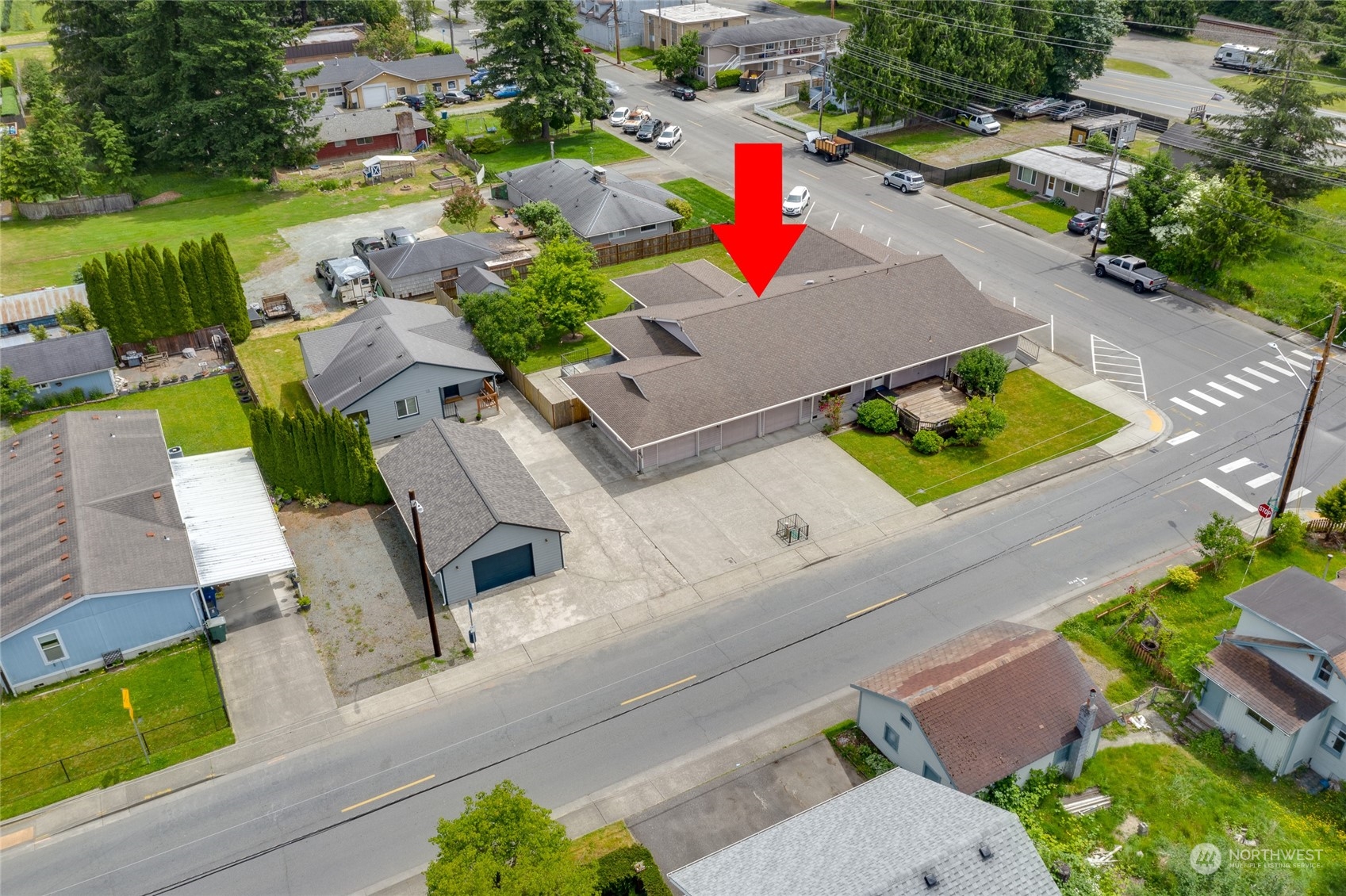 801 Main Street Sultan, WA 98294 - Photo 38 of 40 an aerial view of a house with a yard