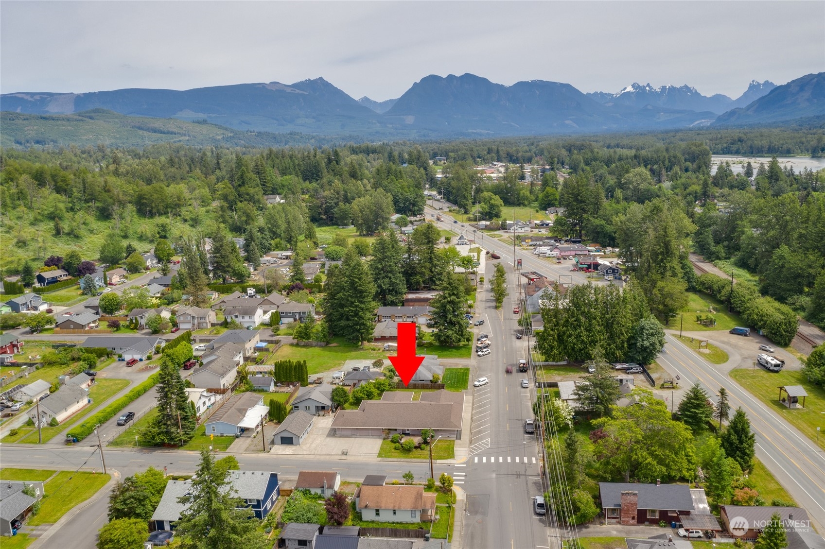 801 Main Street Sultan, WA 98294 - Photo 39 of 40 a view of city and mountain