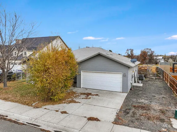 $335,000 | 1309 Lauren Lane, Filer, ID 83328