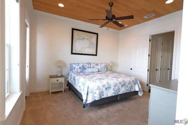 $998,000 | 131 Melancon Street, Golden Meadow, LA 70357