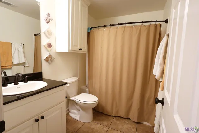 $998,000 | 131 Melancon Street, Golden Meadow, LA 70357