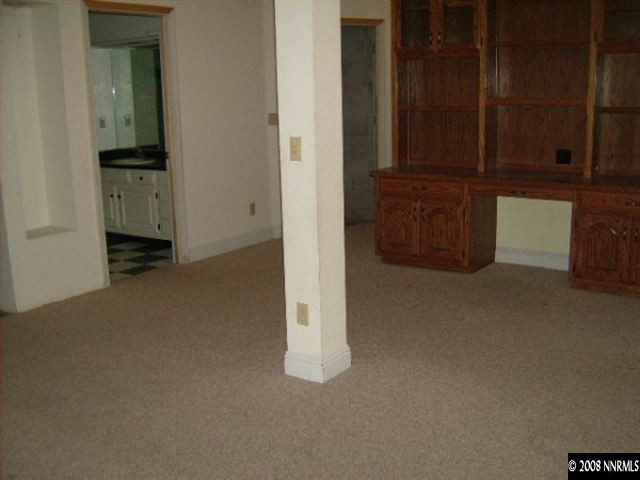 2815 Harding Way Reno, NV 89503 - Photo 6 of 9