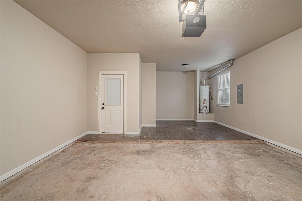 10005 Shelburne Road Fort Worth, TX 76244 - Photo 23 of 26 a view of an empty room