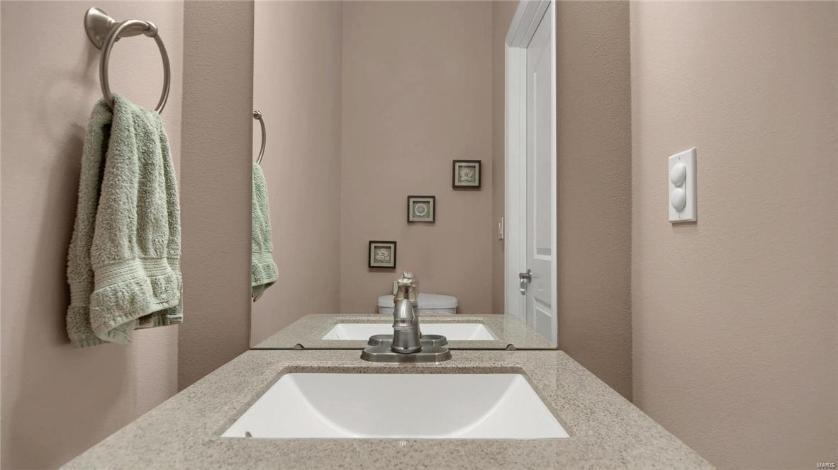 5605 Marine Road Alhambra, IL 62001 - Photo 12 of 46
