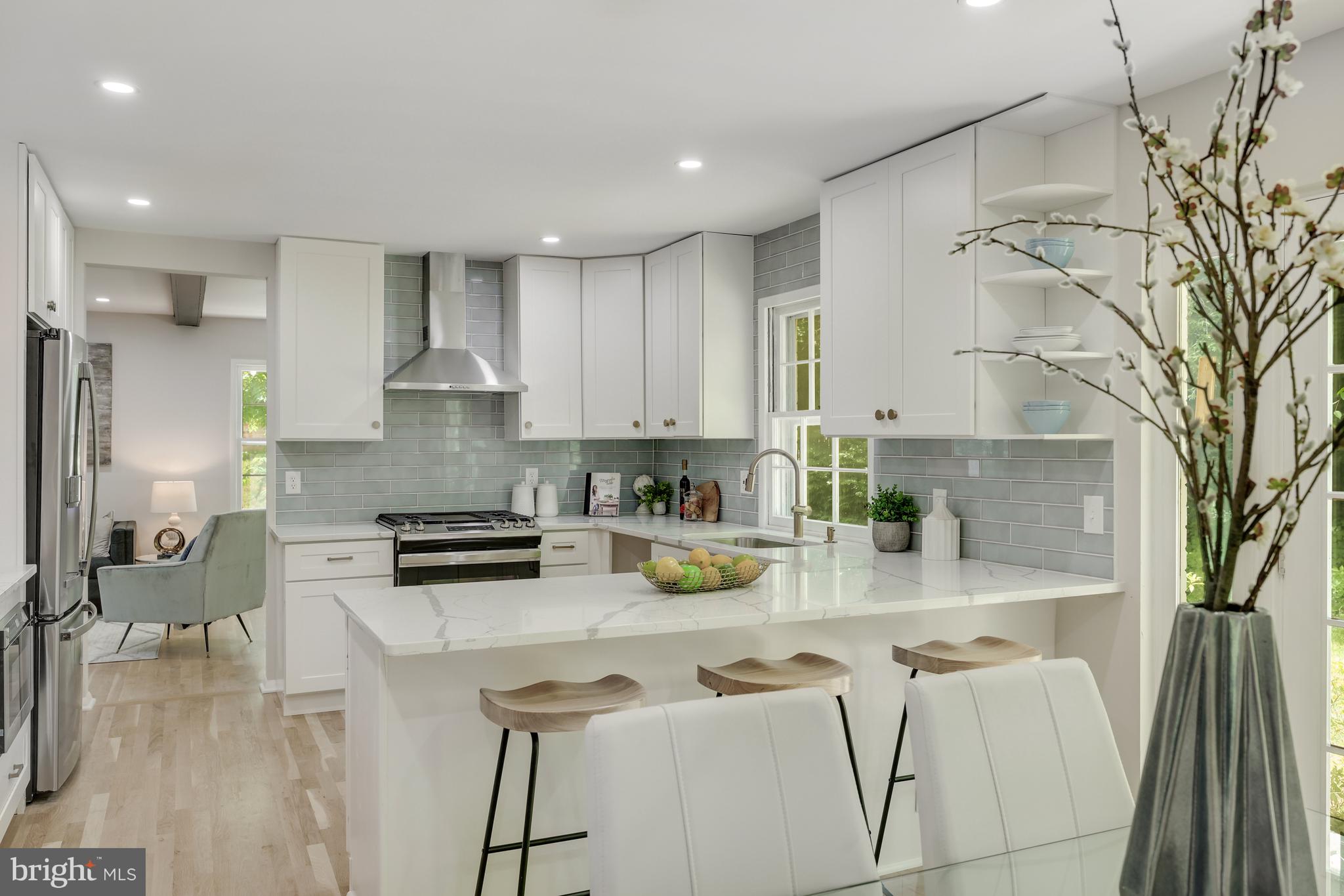 7842 Greeley Boulevard Springfield, VA 22152 - Photo 20 of 79 Kitchen/dining