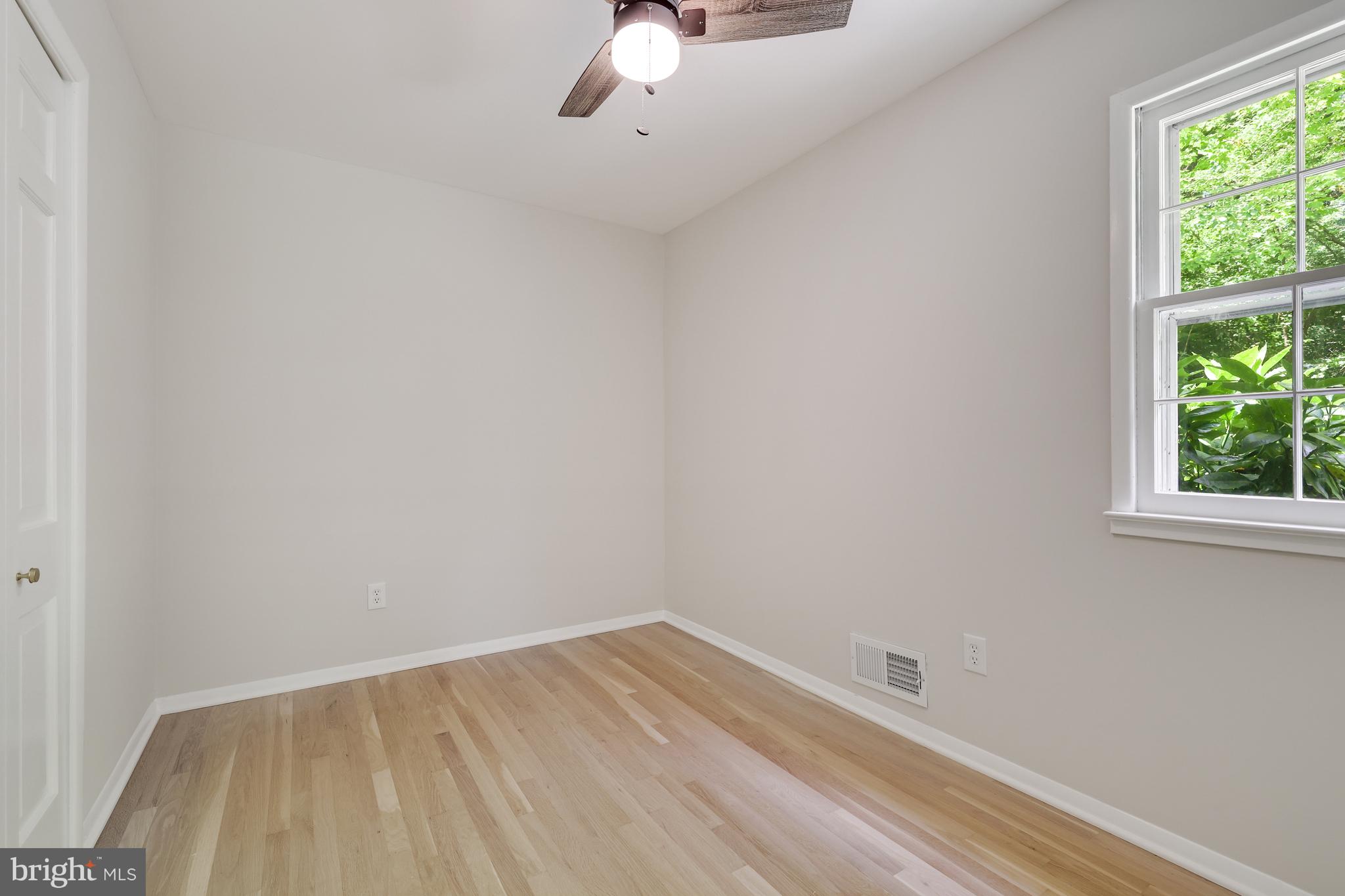 7842 Greeley Boulevard Springfield, VA 22152 - Photo 46 of 79 Bedroom 3