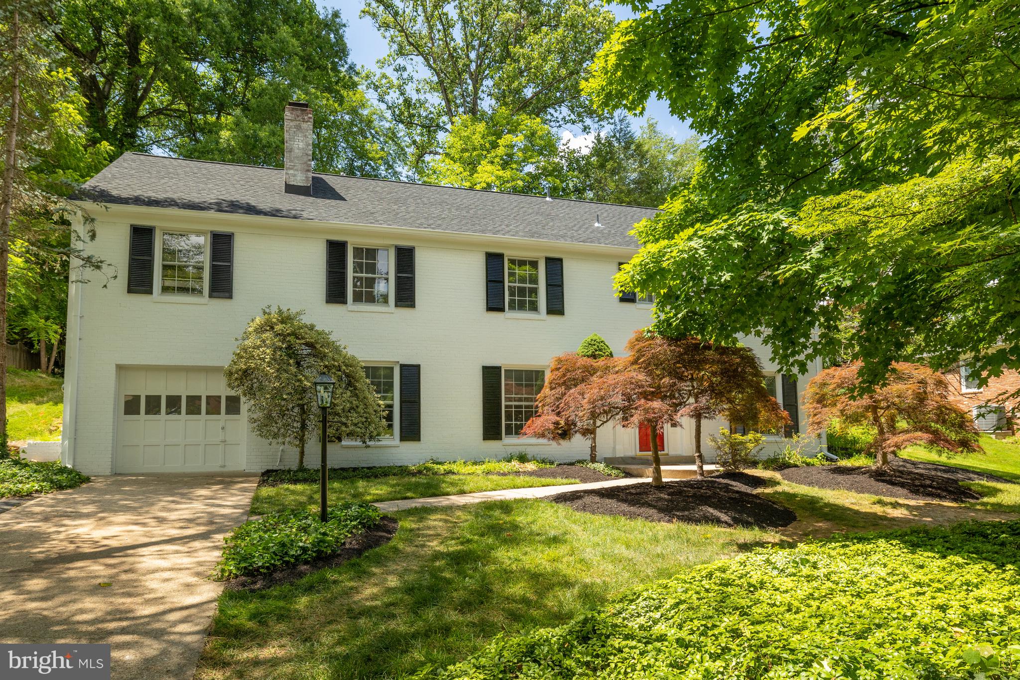 7842 Greeley Boulevard Springfield, VA 22152 - Photo 5 of 79 Gallery Image 5