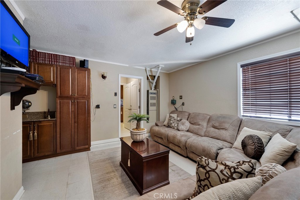 285 Flicker Way Perris, CA 92571 - Photo 35 of 42