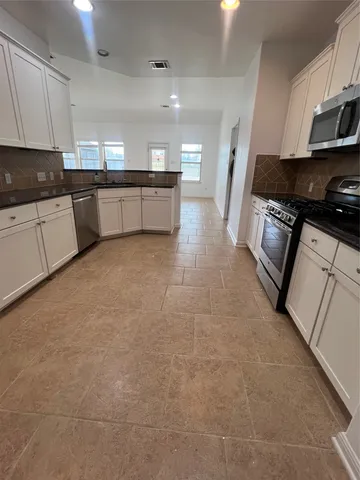 $2,395 | 1508 Daylily Loop, Georgetown, TX 78626