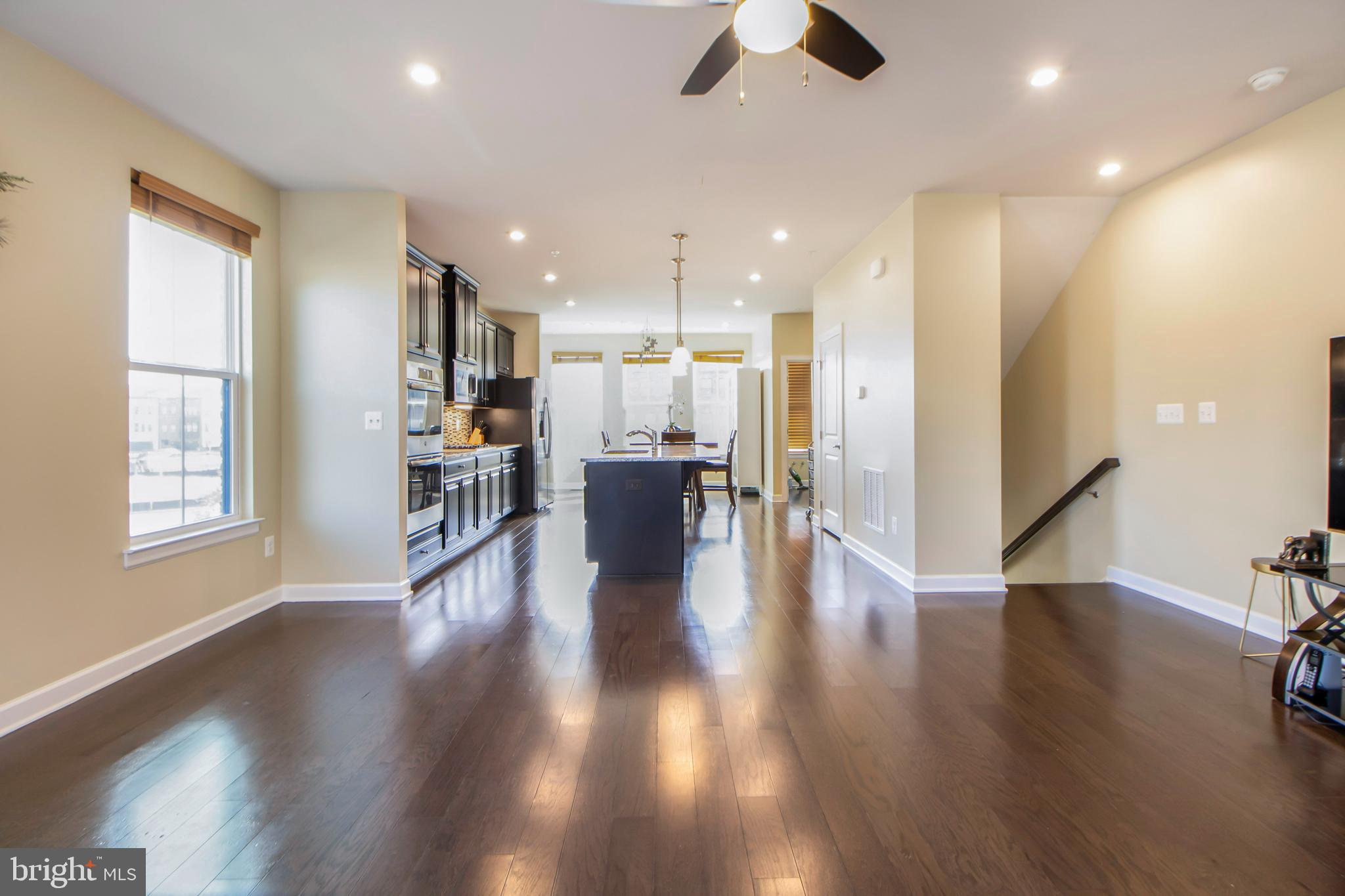 22166 Maple Tree Terrace Ashburn, VA 20148 - Photo 14 of 52