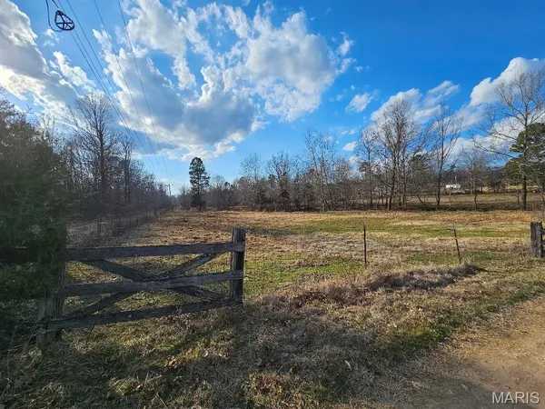 $260,000 | 31947 Highway 60, Ellsinore, MO 63937