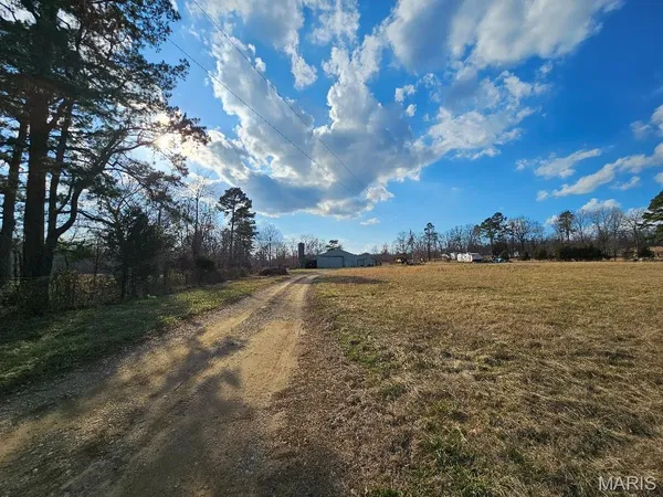 $260,000 | 31947 Highway 60, Ellsinore, MO 63937