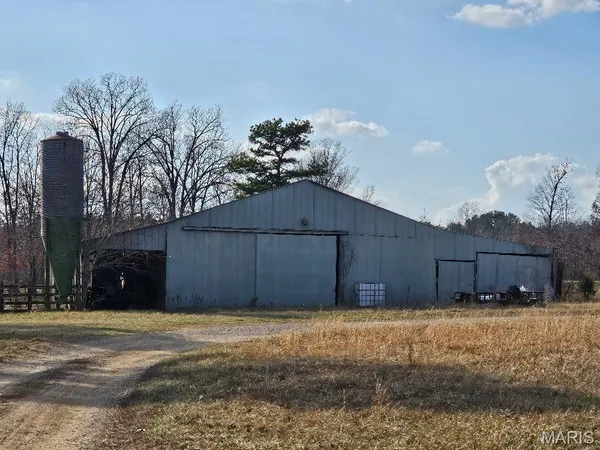 $260,000 | 31947 Highway 60, Ellsinore, MO 63937