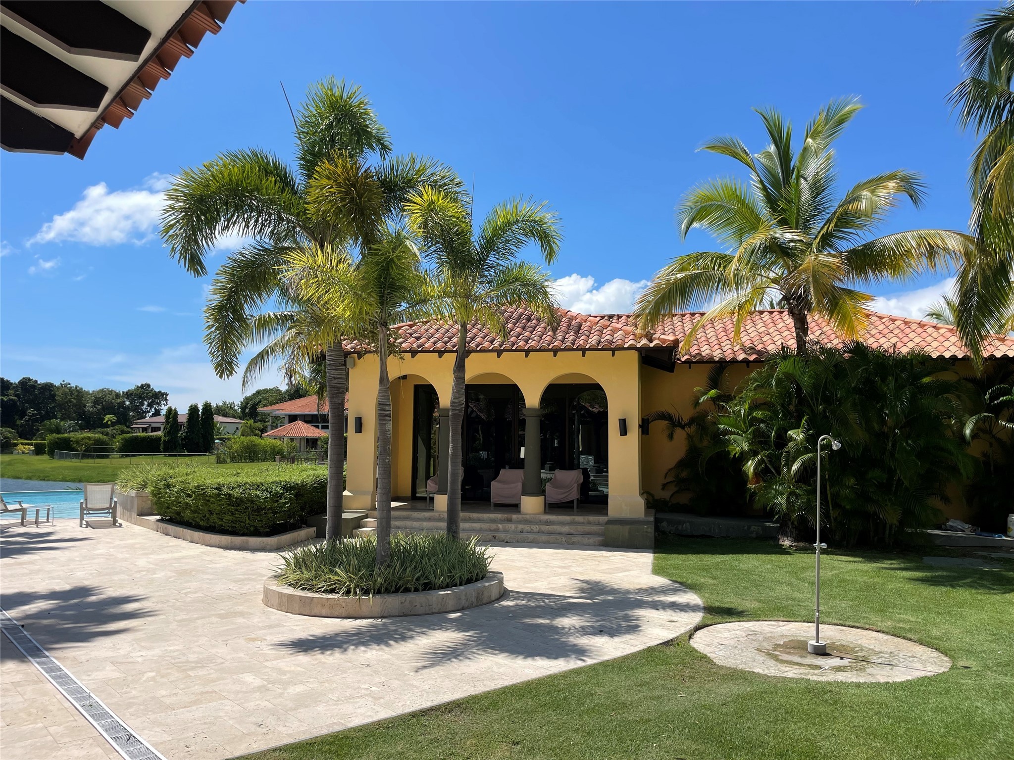 8 Riverside Buenaventura, Unit 8 Riverside, CA 92501 - Photo 25 of 34 a front view of a house with garden