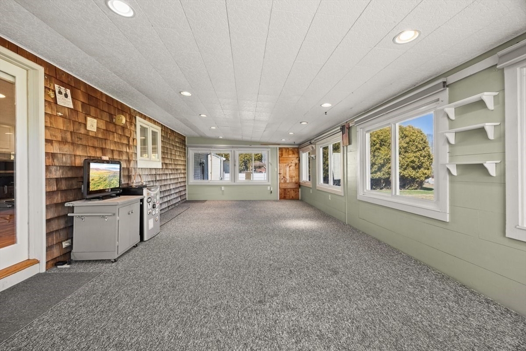 736 Sodom Road Westport, MA 02790 - Photo 30 of 42