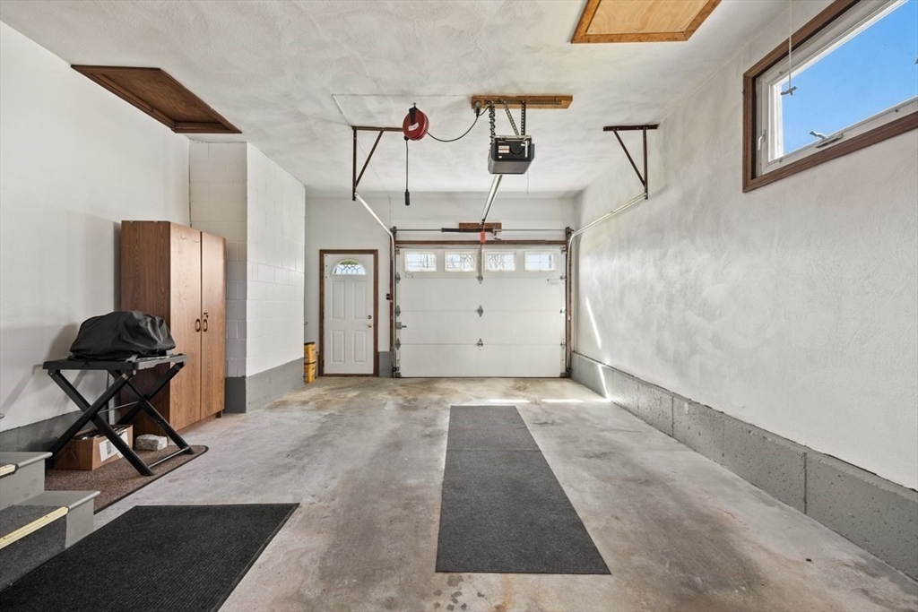 736 Sodom Road Westport, MA 02790 - Photo 33 of 42