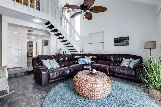 $4,995 | 620 18th Street, Unit FRONT HOUS, Huntington Beach, CA 92648