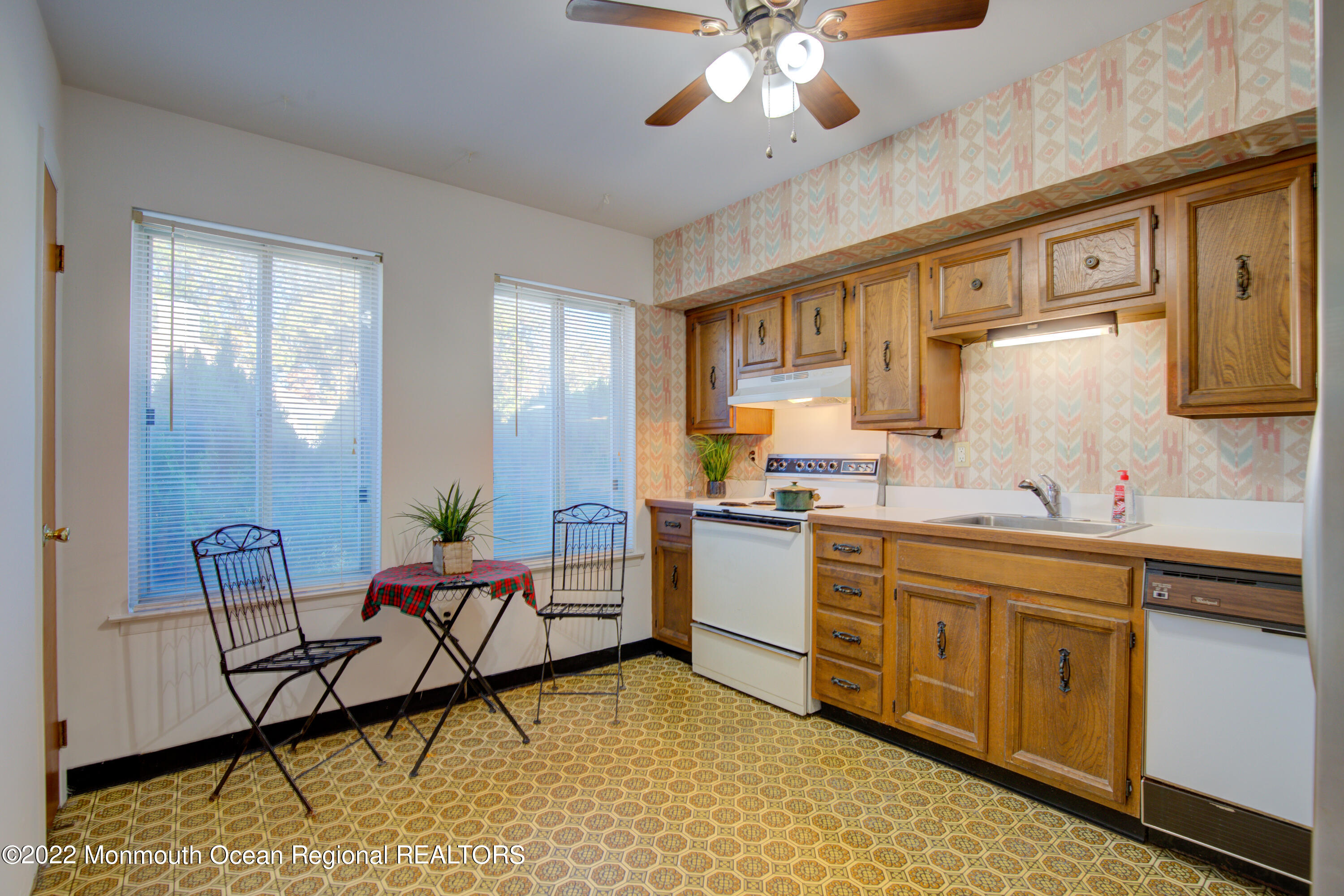 1 Sutton Drive Brick, NJ 08724 - Photo 9 of 40 1 Sutton (12 of 32)