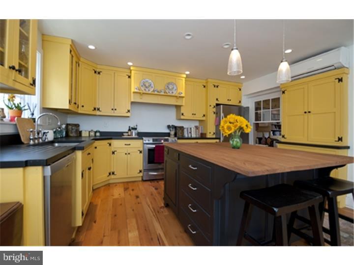 101 Valleybrook Road Garnet Valley, PA 19060 - Photo 2 of 25 Kitchen
